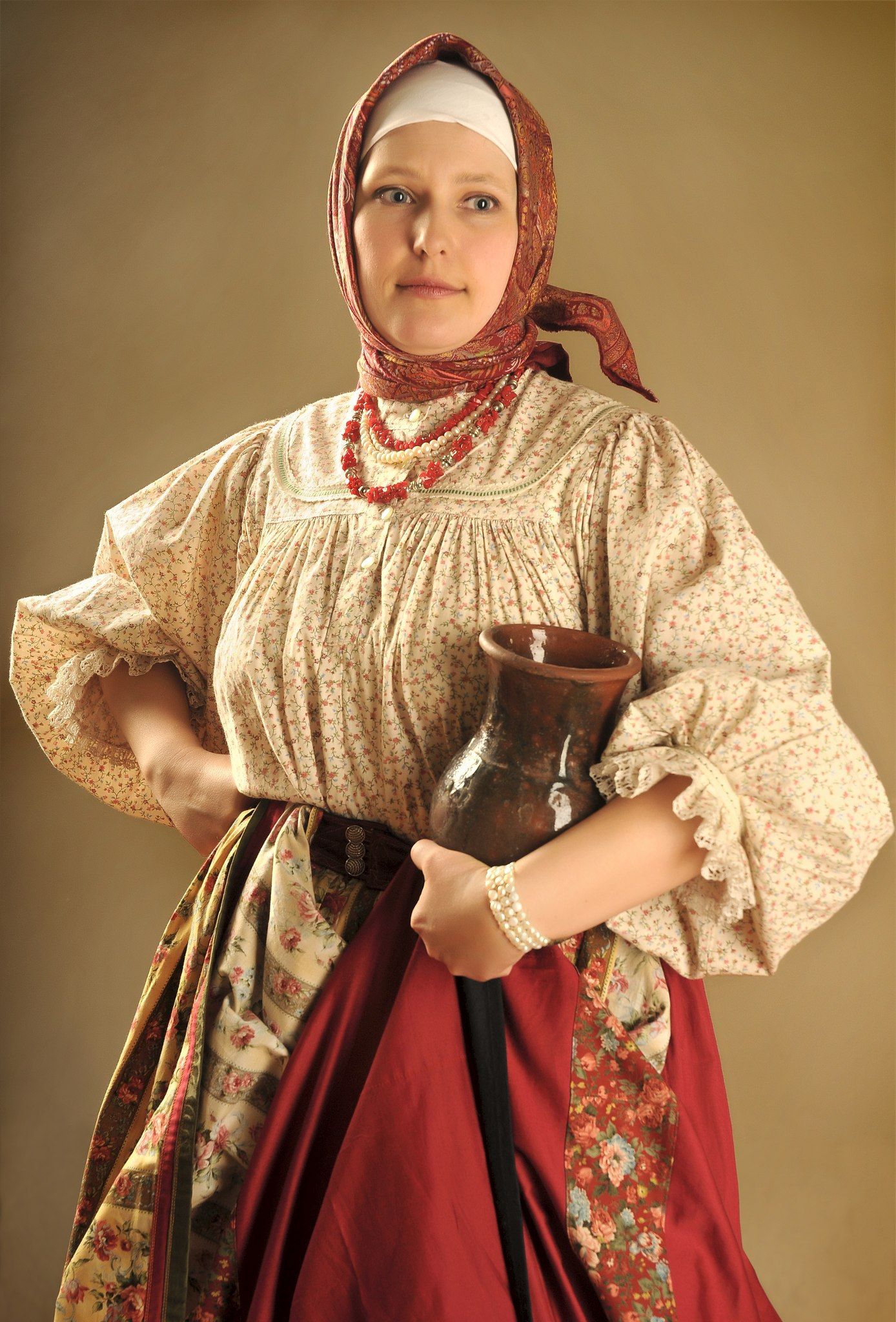 Girls in Slavic costumes in Lahore